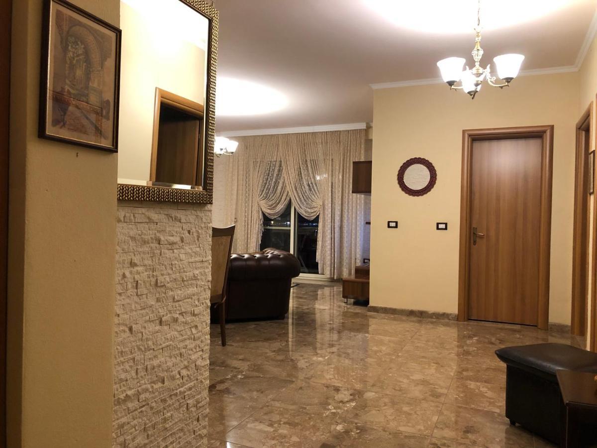 Fully Equipped Flat With Stunning Sea Views Durres Exterior photo