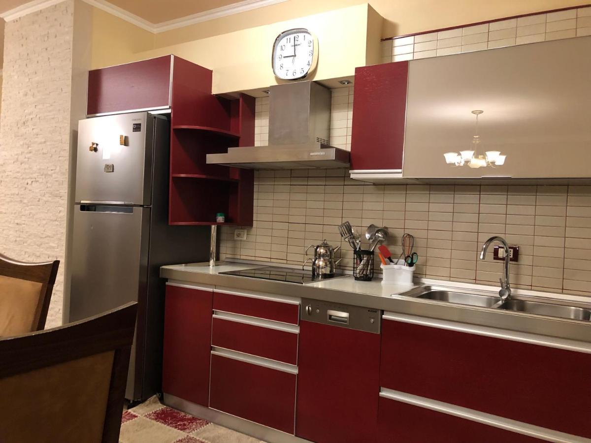 Fully Equipped Flat With Stunning Sea Views Durres Exterior photo